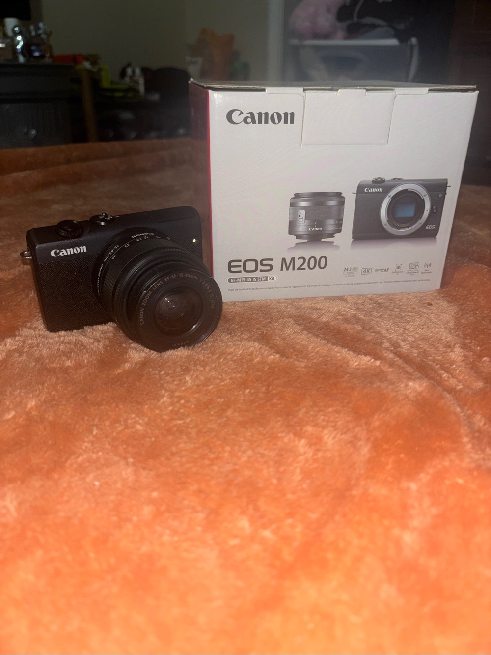 Canon EOS M200 Mirrorless Camera - Black